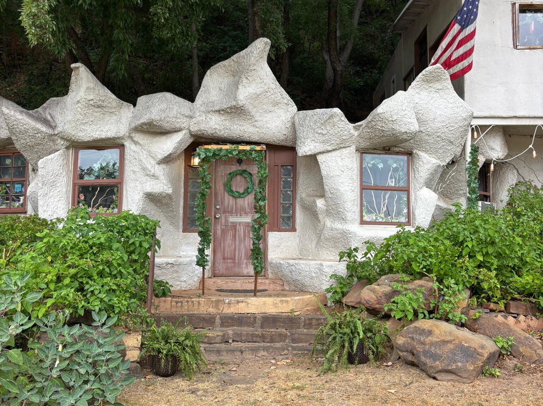 The Cave House-塔尔萨必去景点