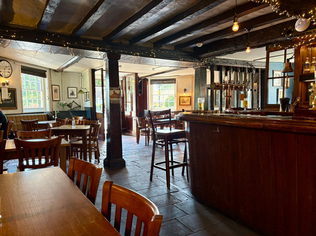 Ye Olde Beverlie Pub-坎特伯雷必去景点