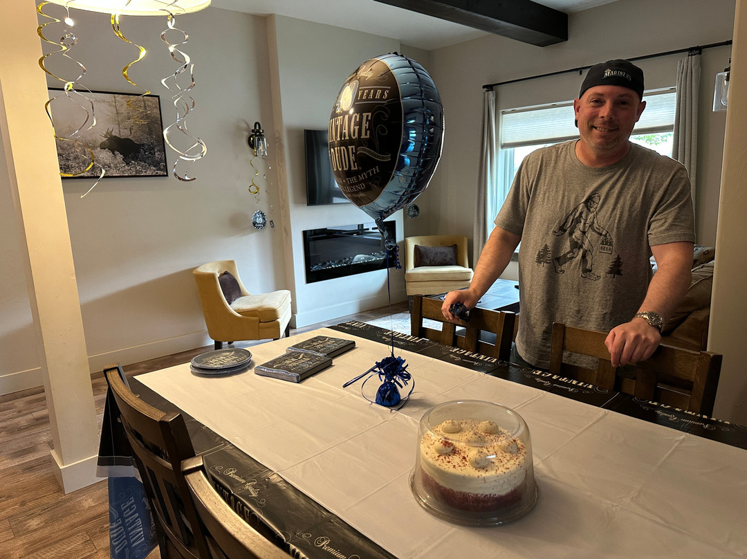 Yellowstone Hot Springs-加德纳必去景点