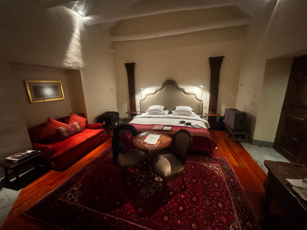 因卡特拉拉卡斯纳酒店主图