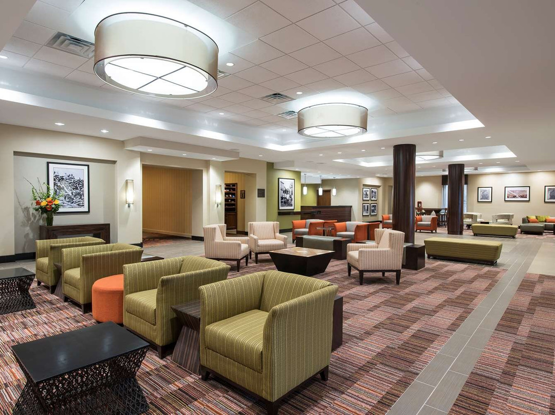 DoubleTree by Hilton Hotel Grand Rapids Airport