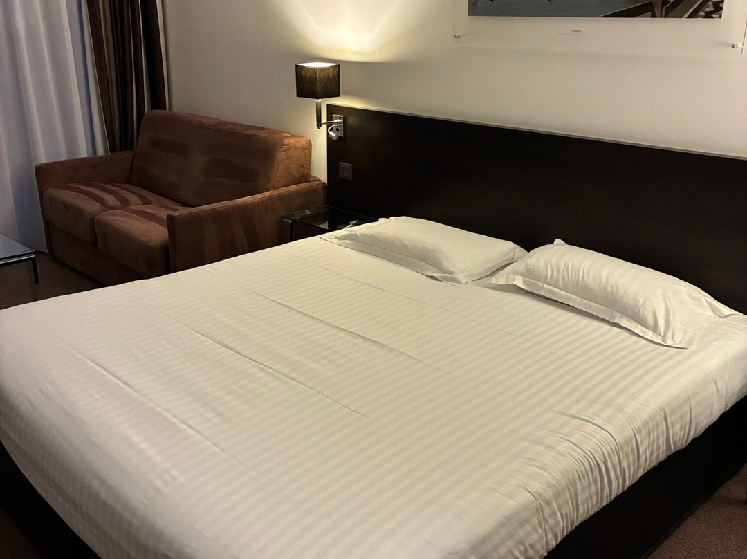 Golden Tulip Pornic Suites主图
