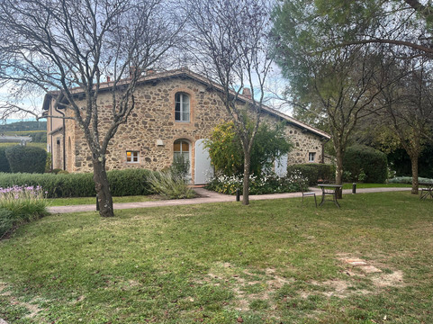 波德尔布里齐奥乡村民宿主图