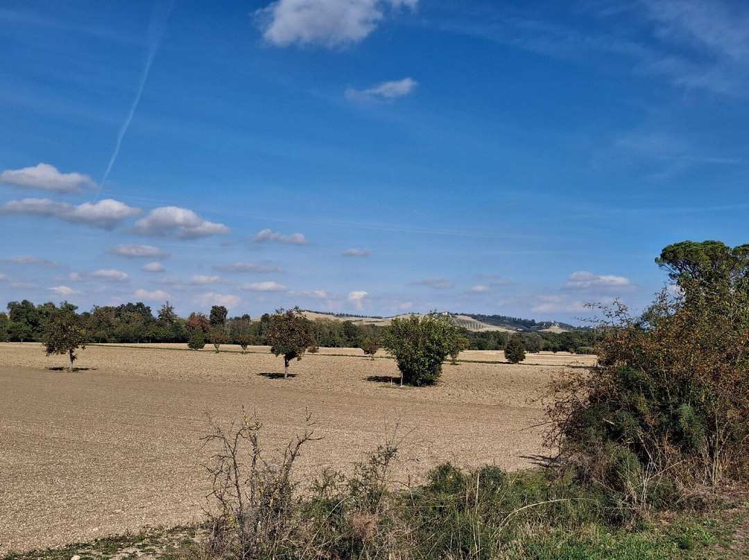 Riserva Naturale Abbadia di Fiastra-Tolentino必去景点