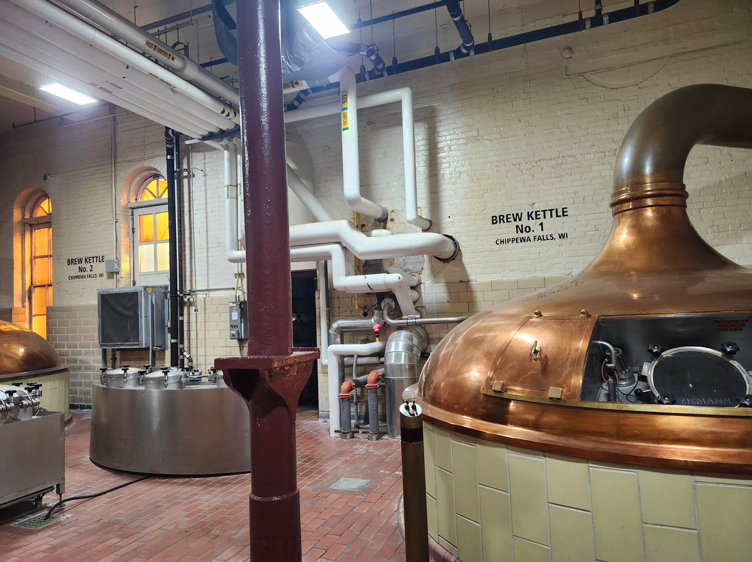 Leinie Lodge-奇珀瓦福尔斯必去景点