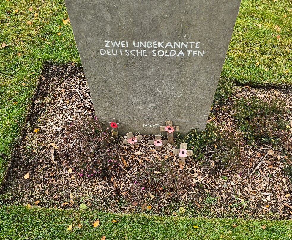 German Military Cemetery-Cannock必去景点