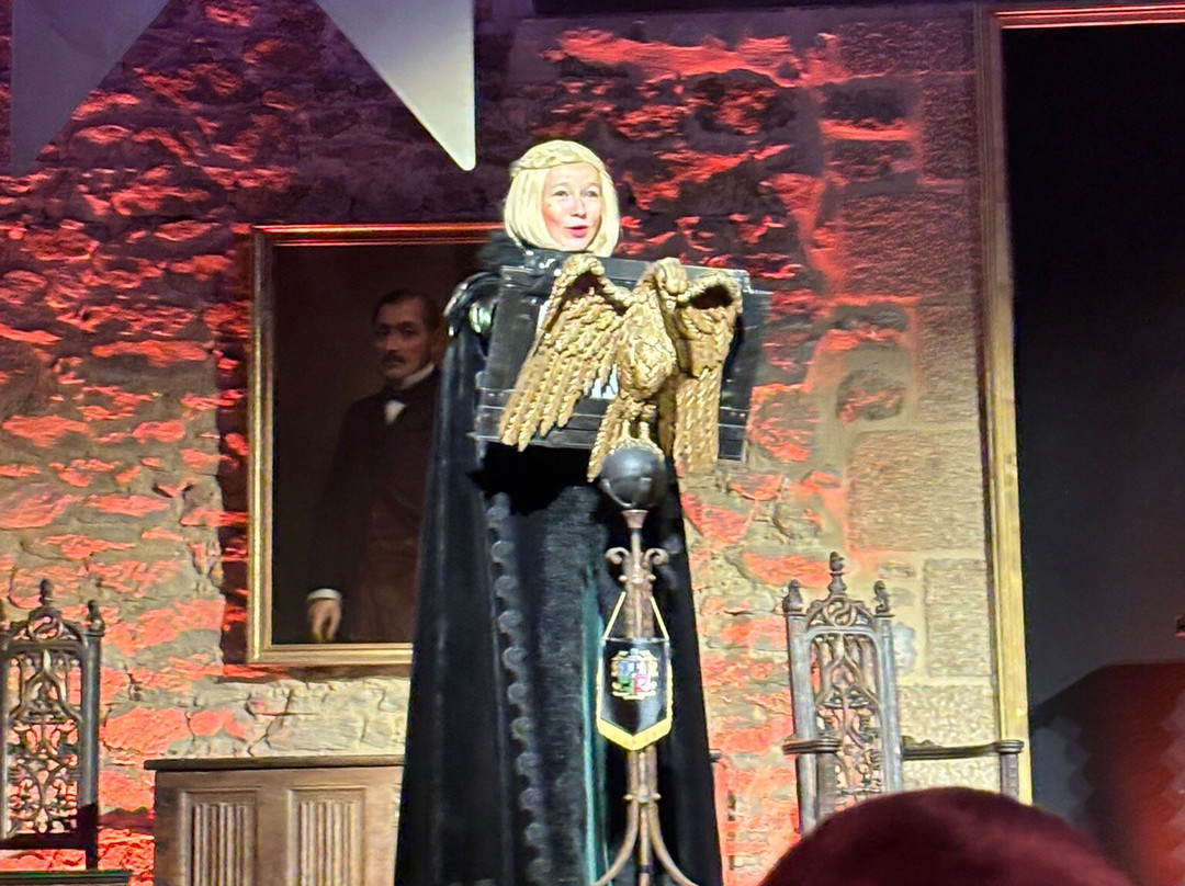 Château Rocher Portail-Saint-Brice-en-Cogles必去景点