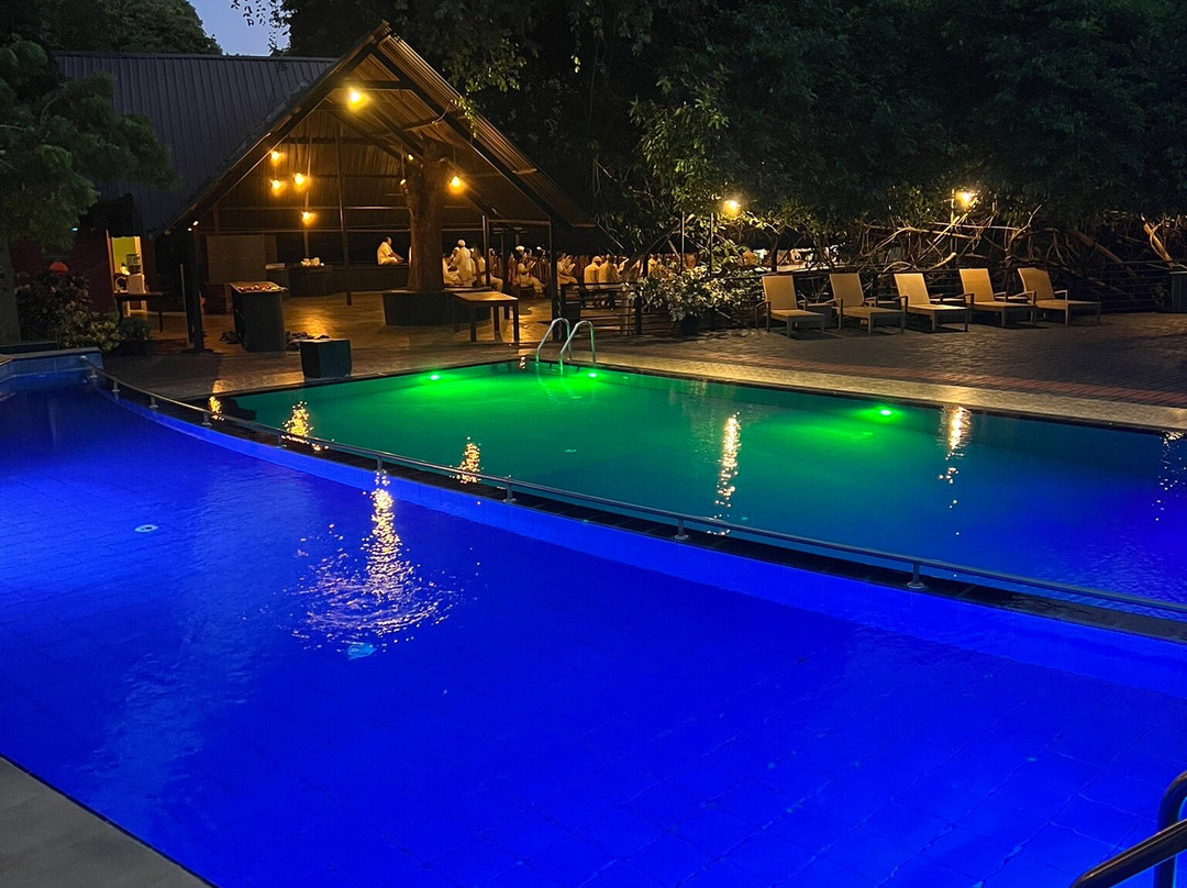 尼斯广场酒店主图