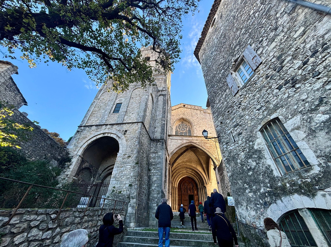 Viviers Cathedral-Viviers必去景点
