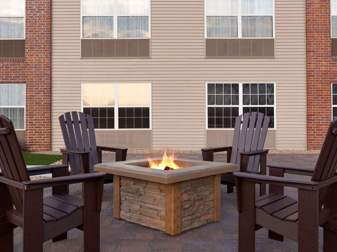 Country Inn & Suites by Radisson, Rochester South, MN