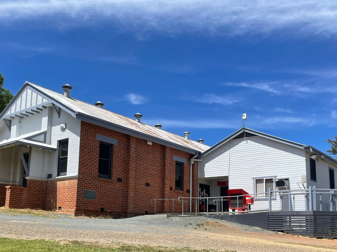 Ensay Memorial Hall-Ensay必去景点