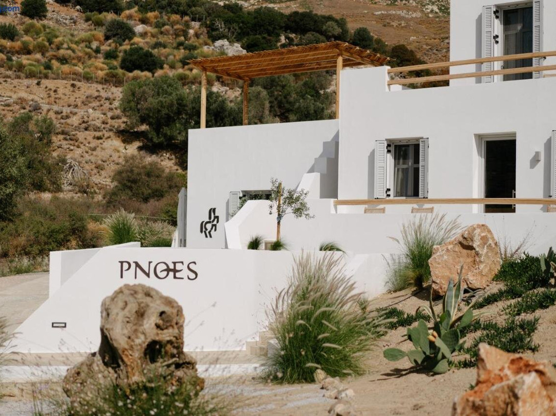 Pnoes Skyros