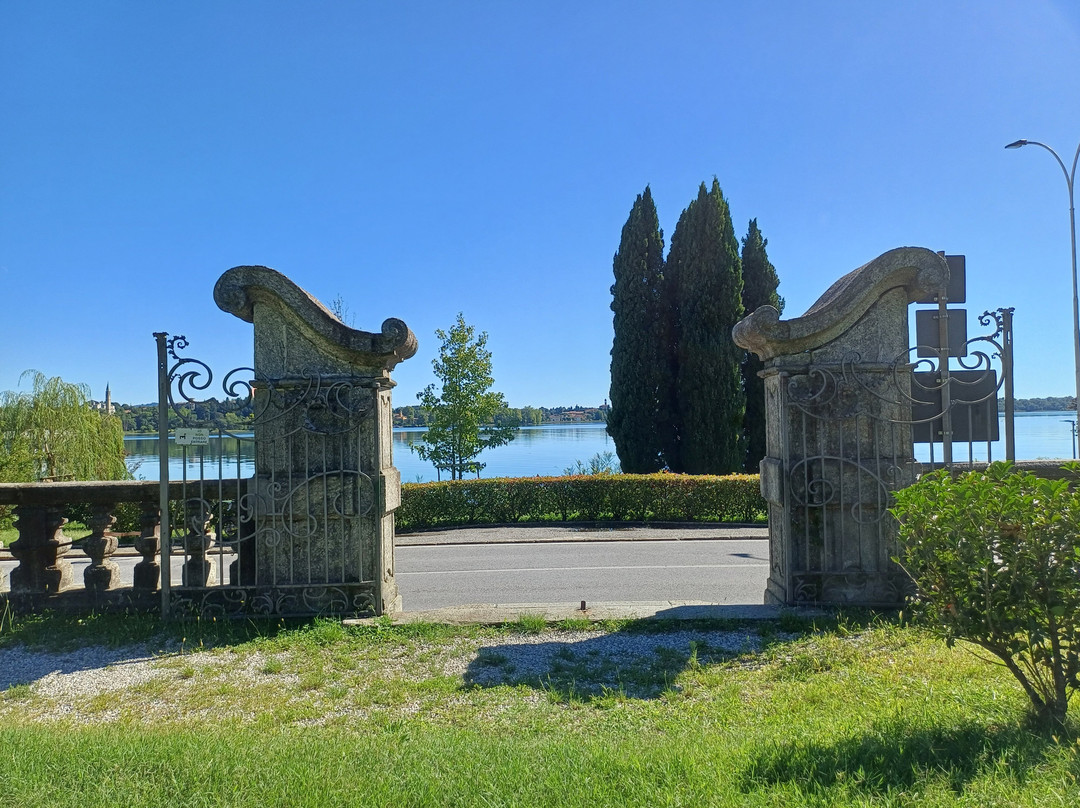 Palazzo Carpani Beauharnais-Pusiano必去景点