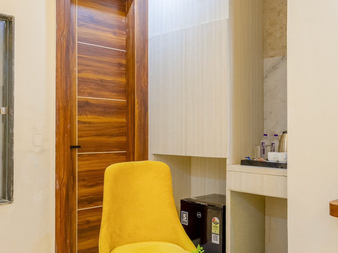 Hotel Urban Lion - IGI Airport Delhi