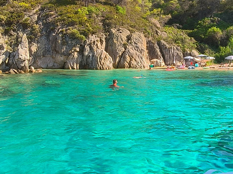 Golden RIB Cruises rent a boat-Vourvourou必去景点