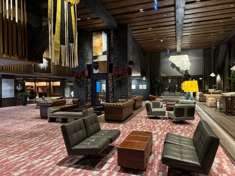 Ceylan Splend'or Uludag, Autograph Collection