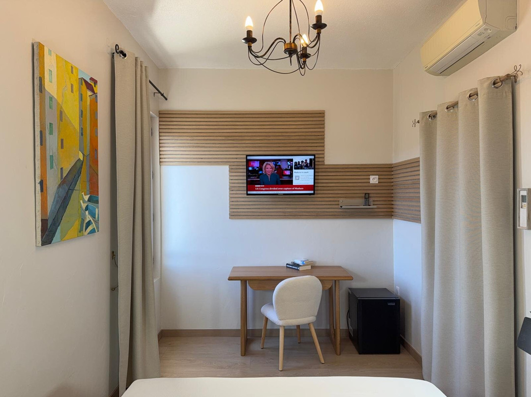 克伦比尔酒店主图