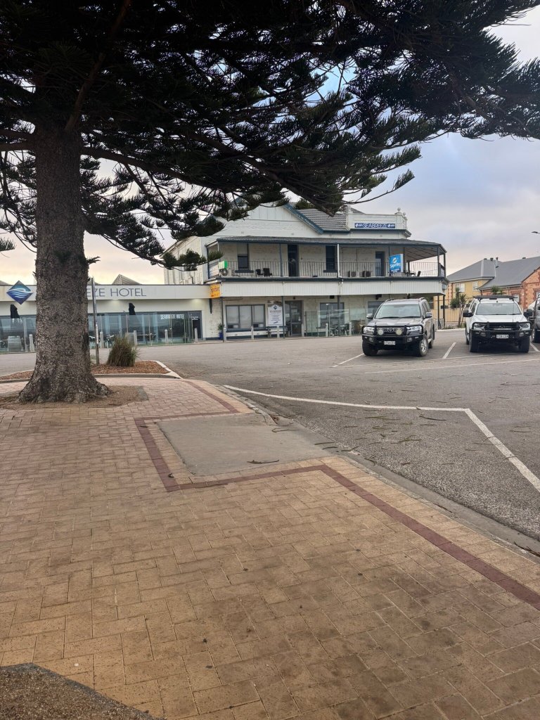 Seabreeze Hotel-官方