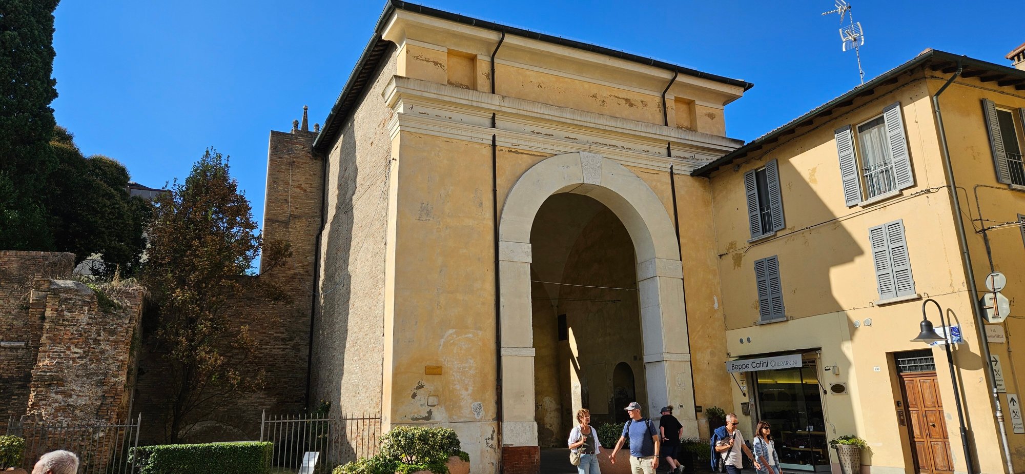 M club De Luxe B&B-官方