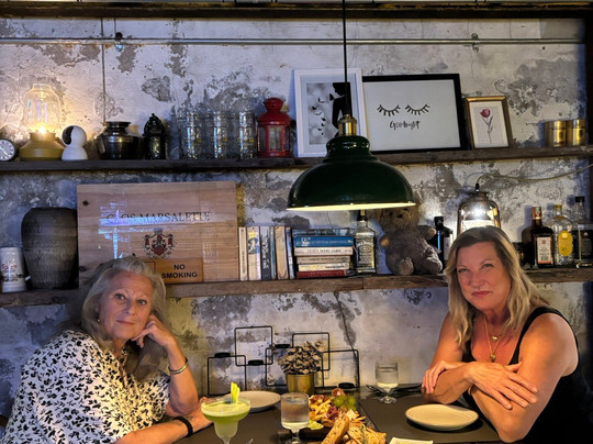 The YardHouse Kitchen Cafe & Bar