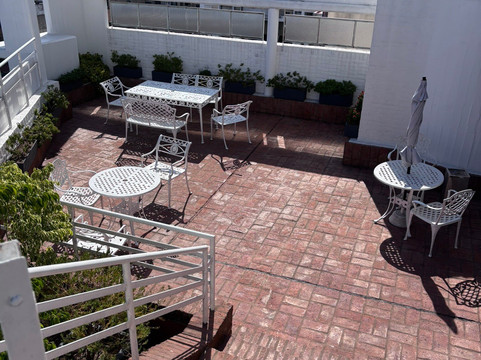 乌尔奇萨公寓&套房酒店主图