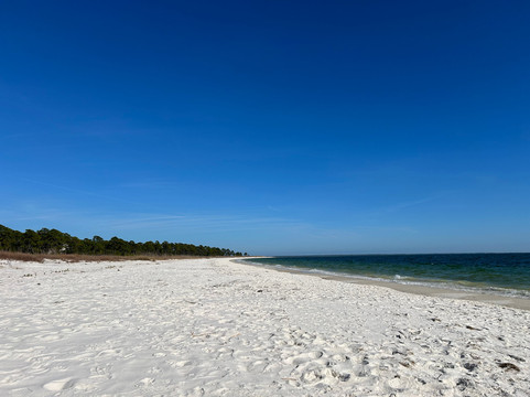 老卡拉贝尔酒店主图