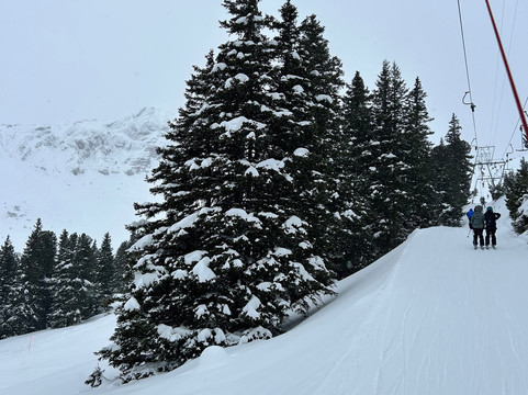 Skiset Wengen-翁根必去景点