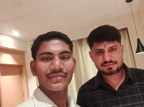 占西柠檬树酒店主图