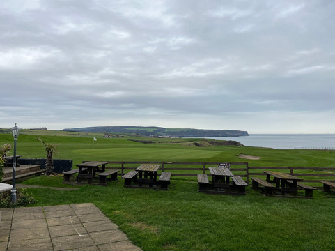 The White House Inn - Whitby主图