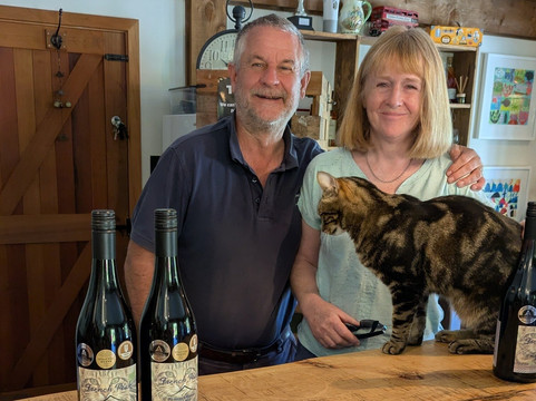 French Peak Vineyard-阿卡罗阿必去景点