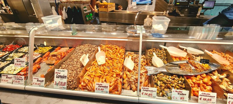 里沃斯餐厅酒店-官方