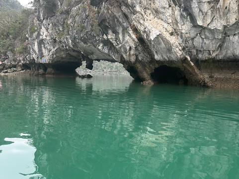 Halong Capella Cruise-海防必去景点