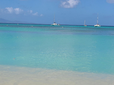 Anse du Souffleur-Port-Louis必去景点