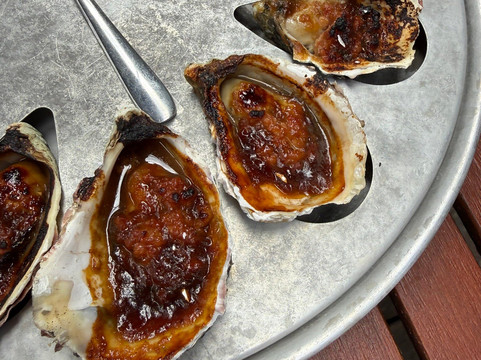 Get Shucked Oyster Bar-布鲁尼岛必去景点