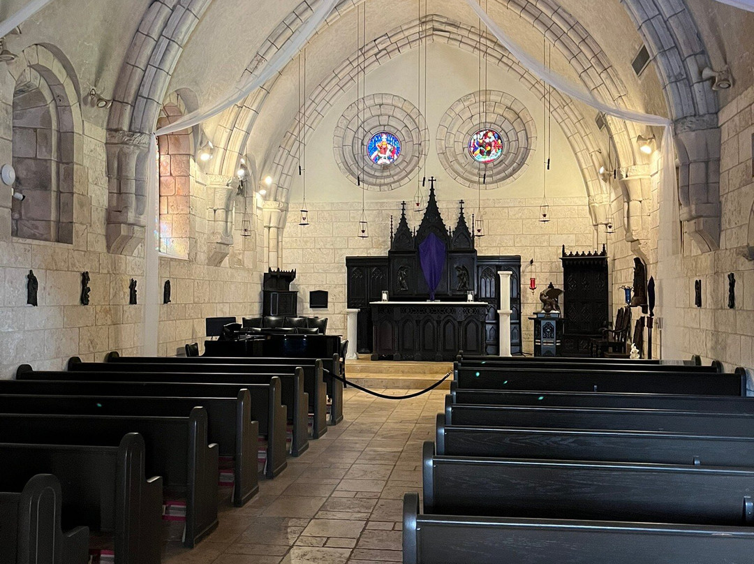 The Ancient Spanish Monastery-北迈阿密海滩必去景点