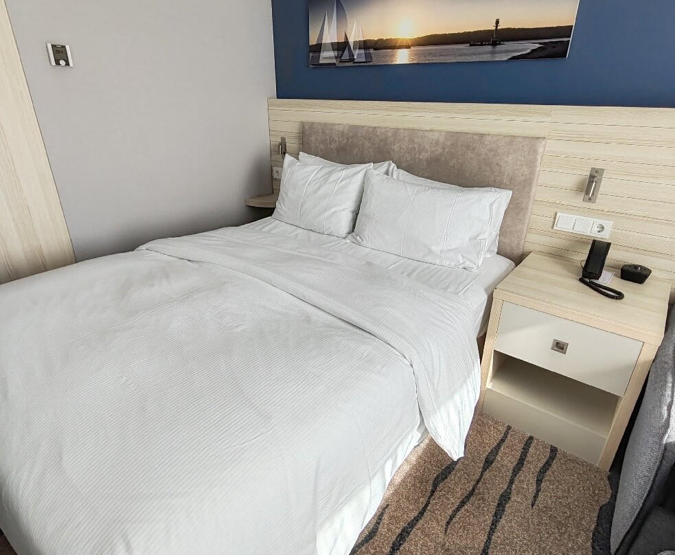 基尔希尔顿欢朋酒店主图