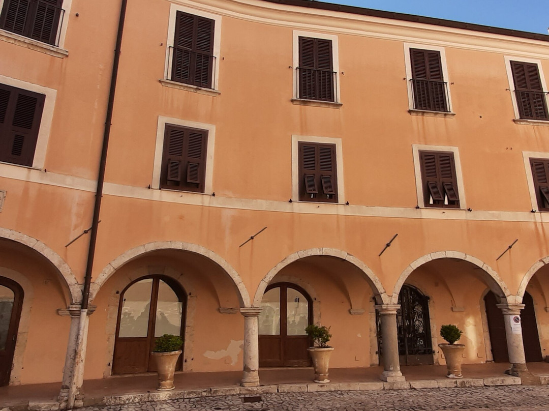Palazzo Prepositurale-Atina必去景点