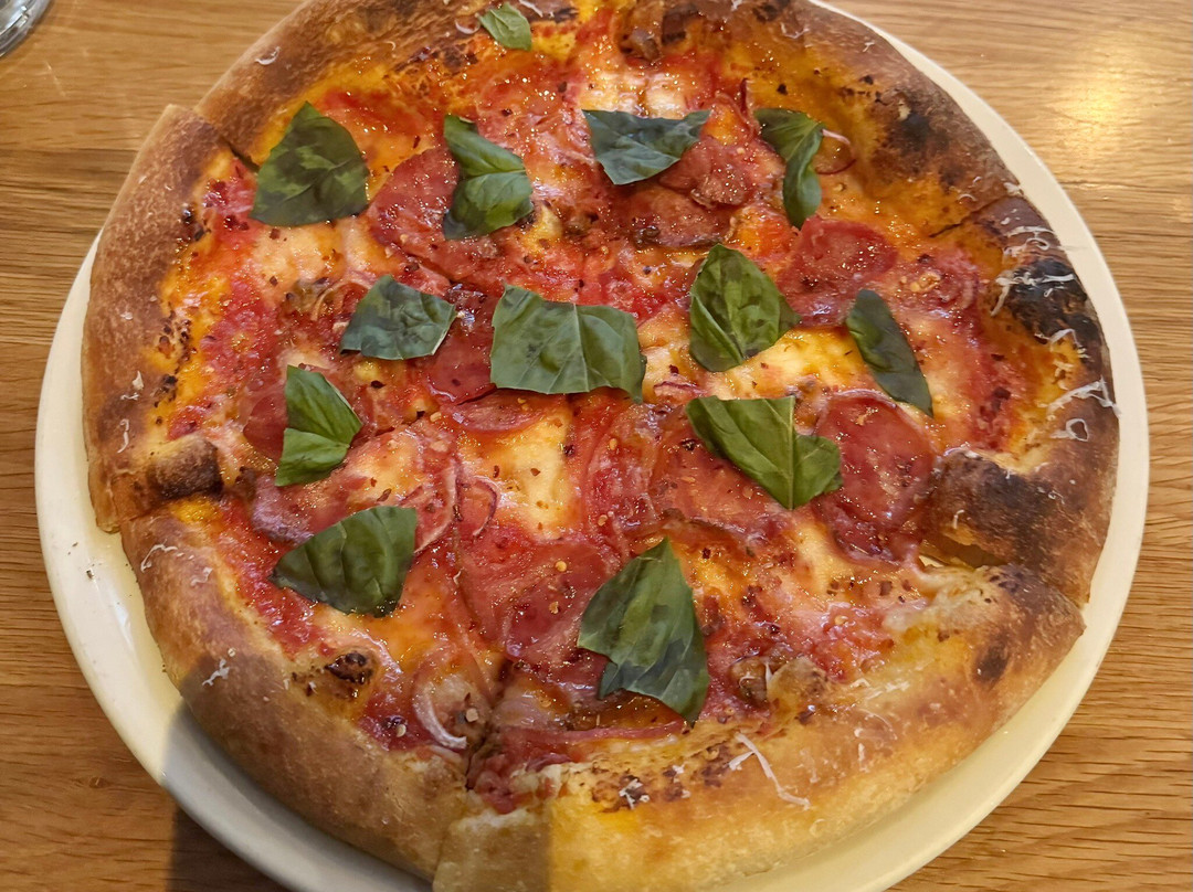 Earls Kitchen + Bar - Port Coquitlam