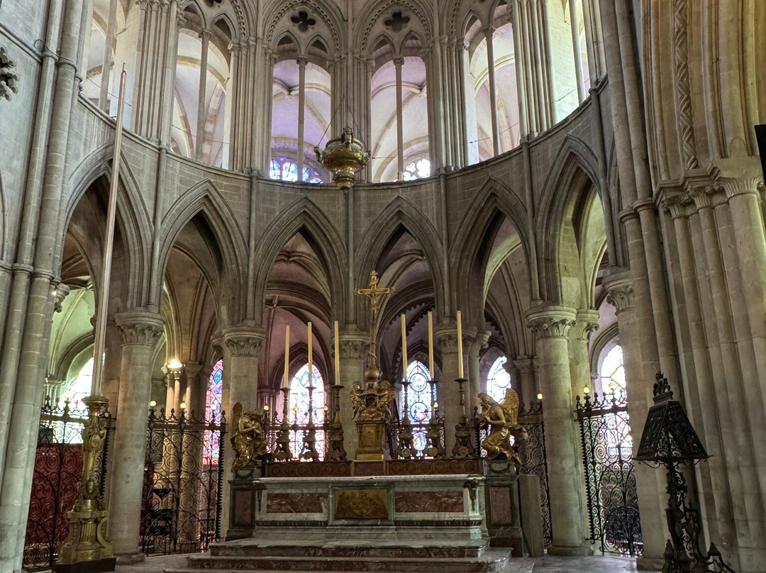 Eglise Saint Etienne-卡昂必去景点