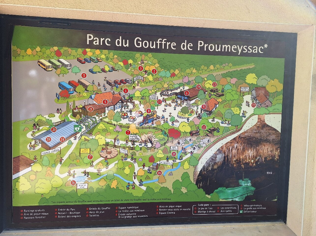 Le Gouffre de Proumeyssac-Audrix必去景点