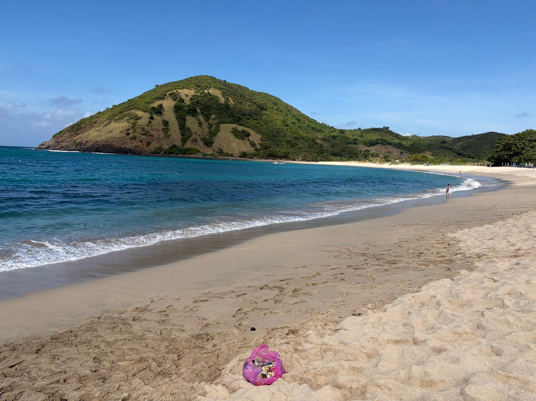 Mawun Beach-龙目岛必去景点