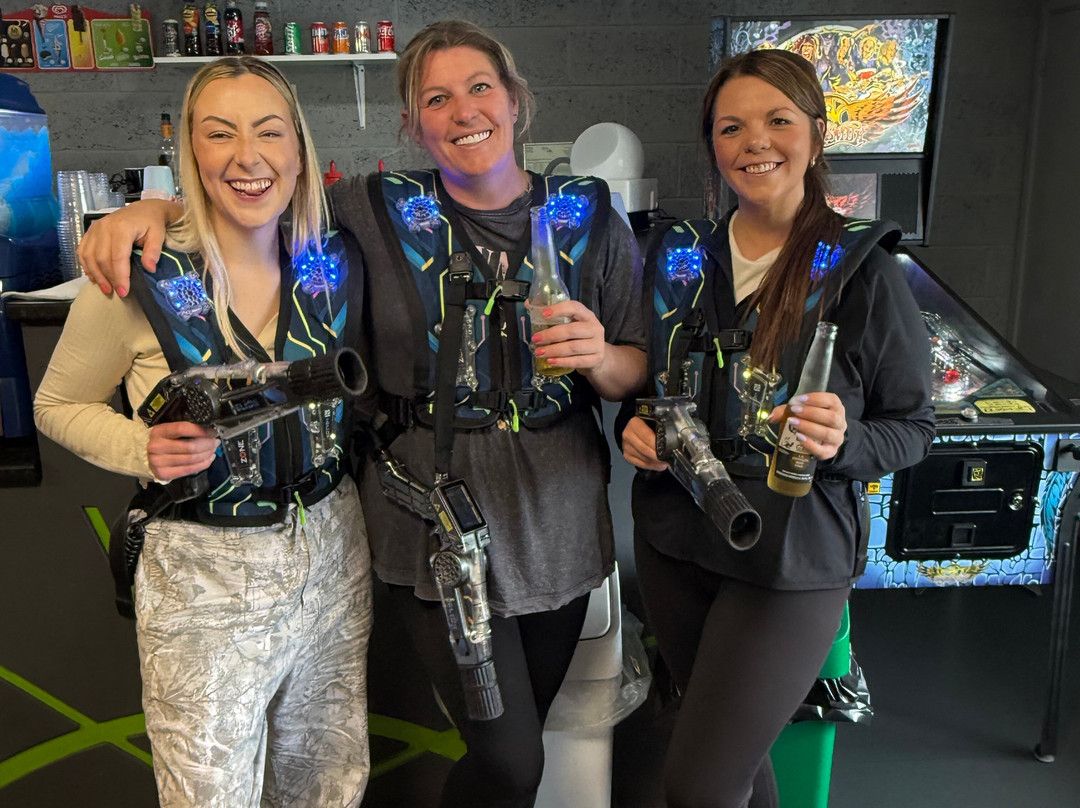 HyperSpace Laser Tag-福克斯通必去景点