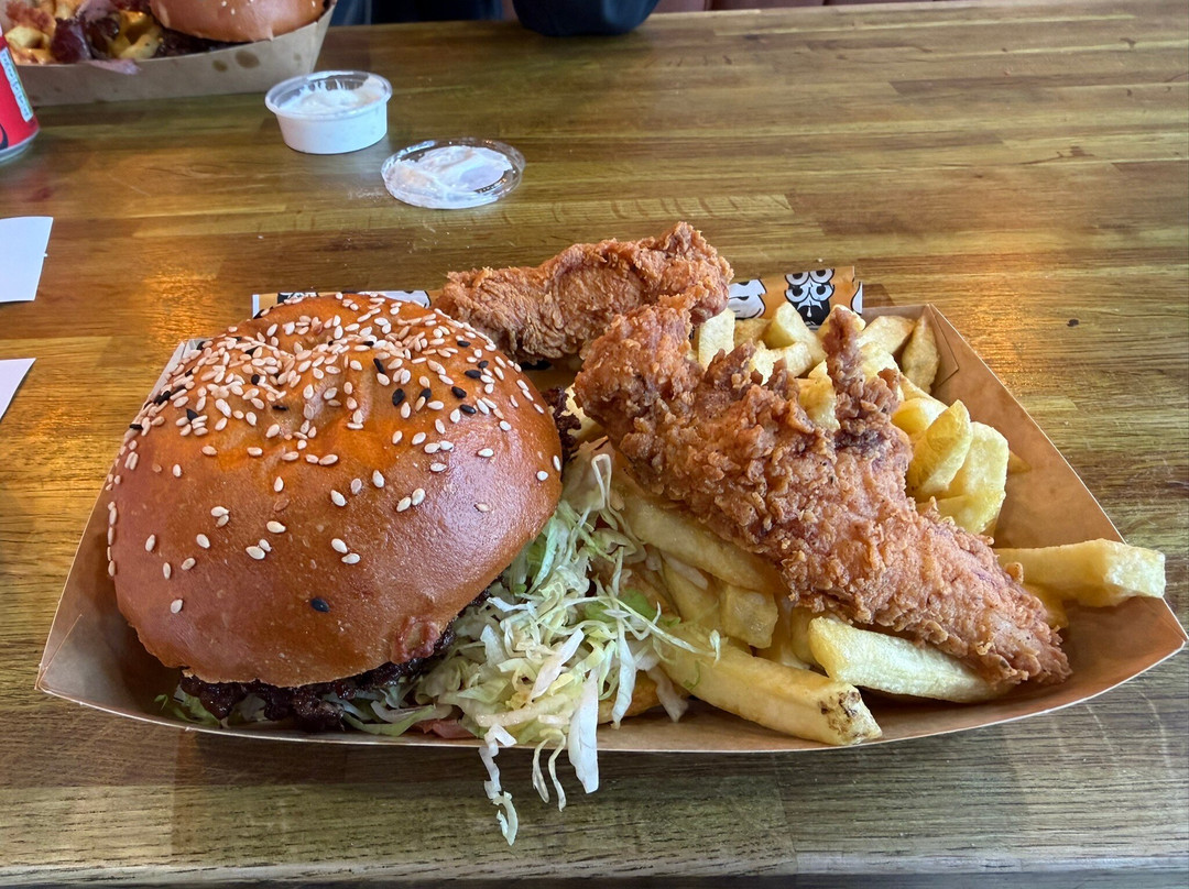 Friez & Burgz Whitley Bay