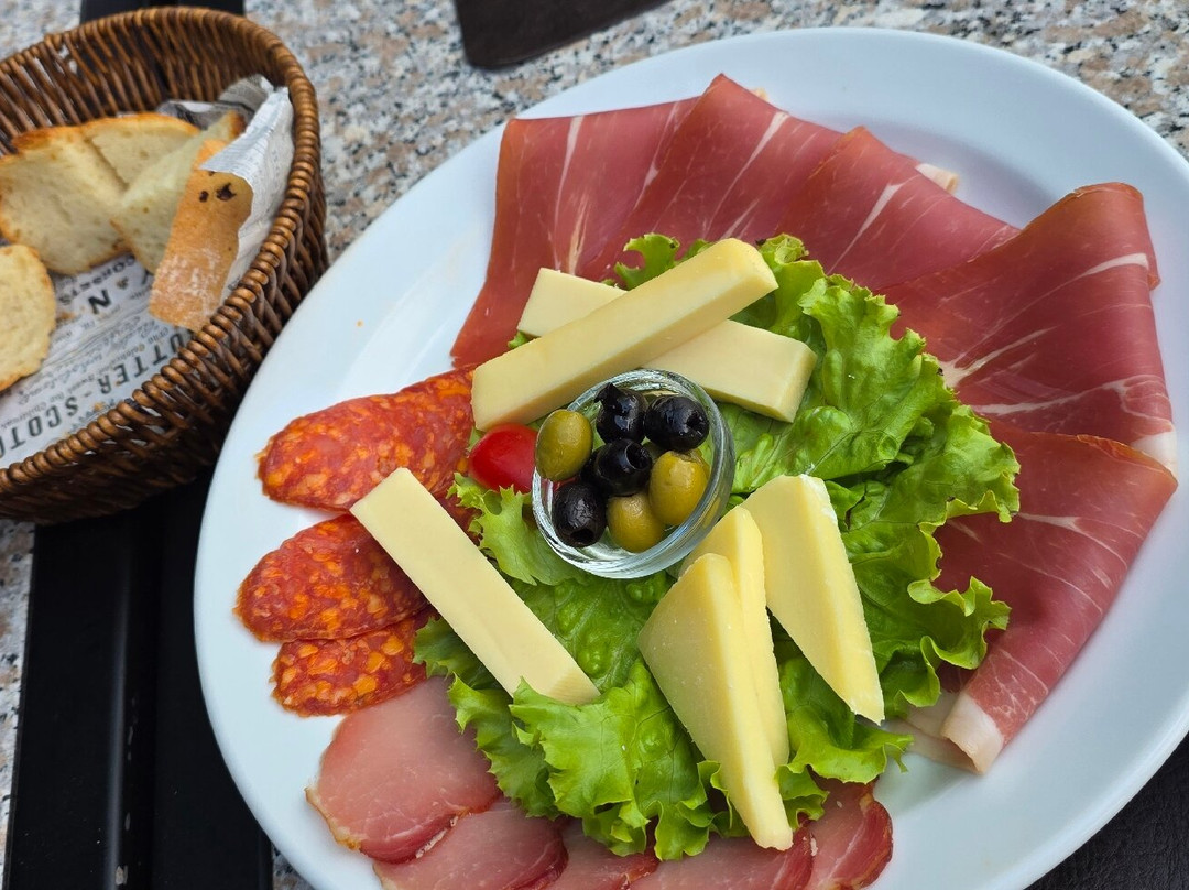 Restoran Salaš 23