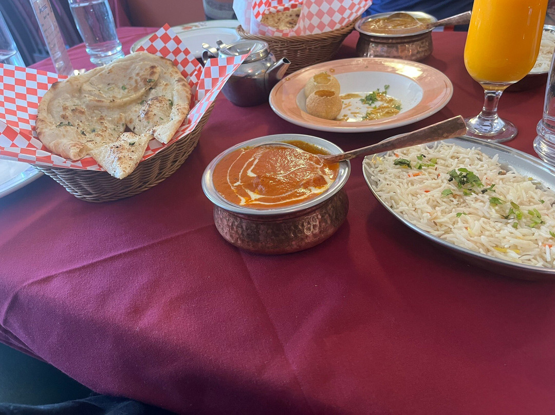 Bombay To Mumbai - Fine Indian & Hakka Restaurant