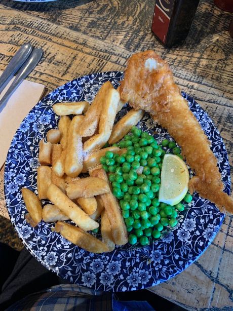 The John Russell Fox Wetherspoon-旅行者