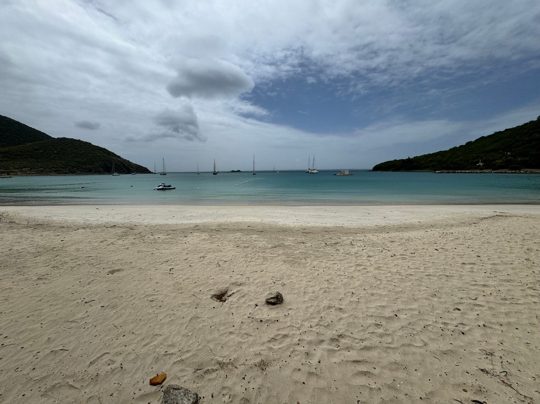 Le Radeau Bleu-Anse Marcel必去景点