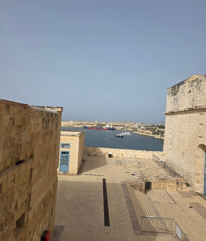 Cavalier Ferramolino, Fort Sant'anglu-毕尔古必去景点