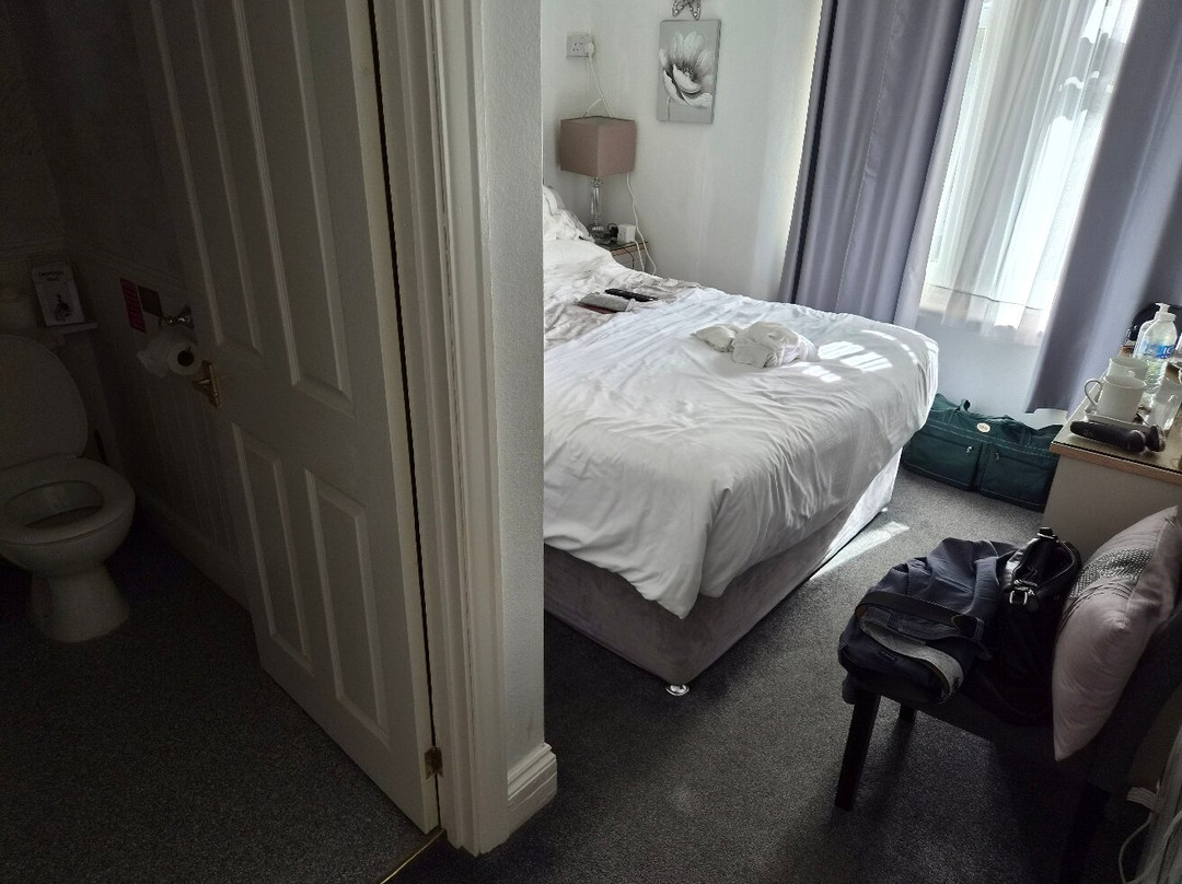 Crowndale Torquay - Exclusively for Adults主图