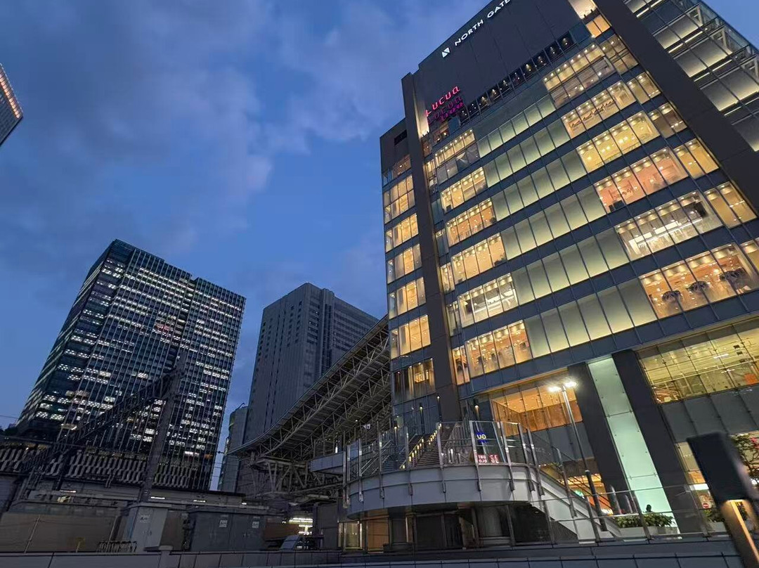 大阪车站城-大阪市必去景点
